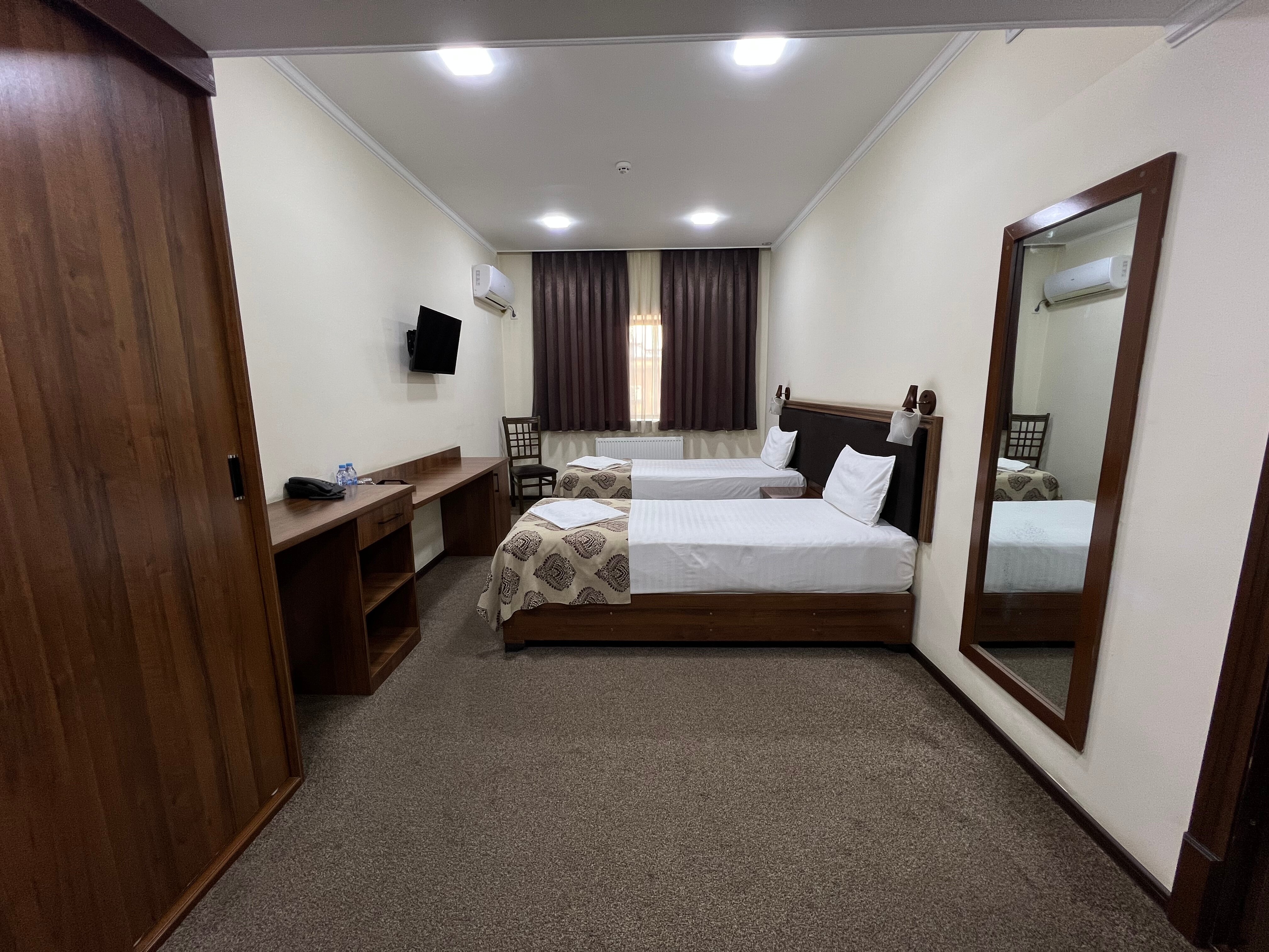 Фото Makon Hotel