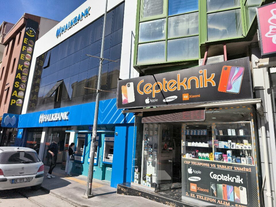 Mobile phone store Cepteknik, Ankara, photo
