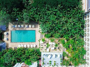 Гостиница The Privilege Floor by Lotus Blanc