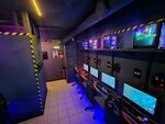 Respawn (Uritskogo Street, 39), club de ordenadores