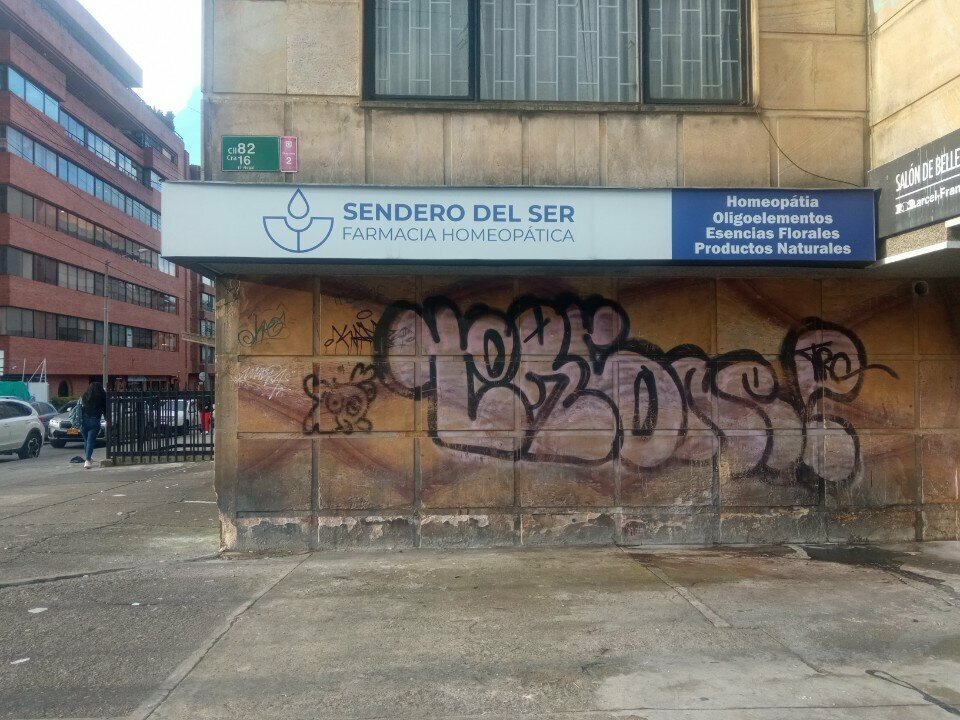 Alternative medicine Sendero del ser, Bogota, photo