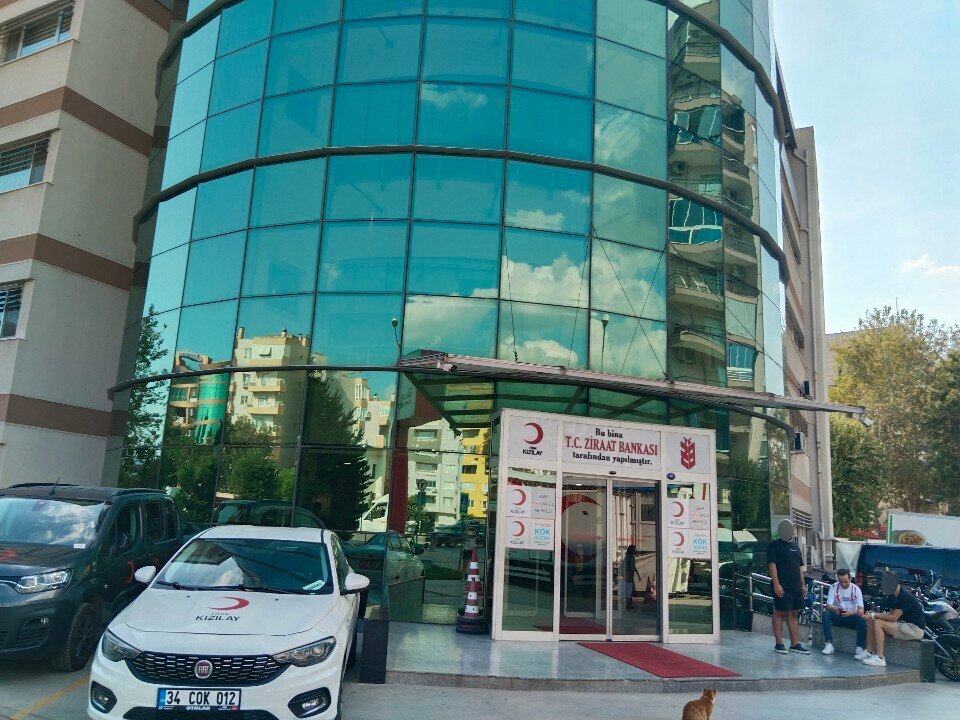 Estación de transfusión de sangre Turkish Red Crescent Aegean Regional Blood Center, , foto