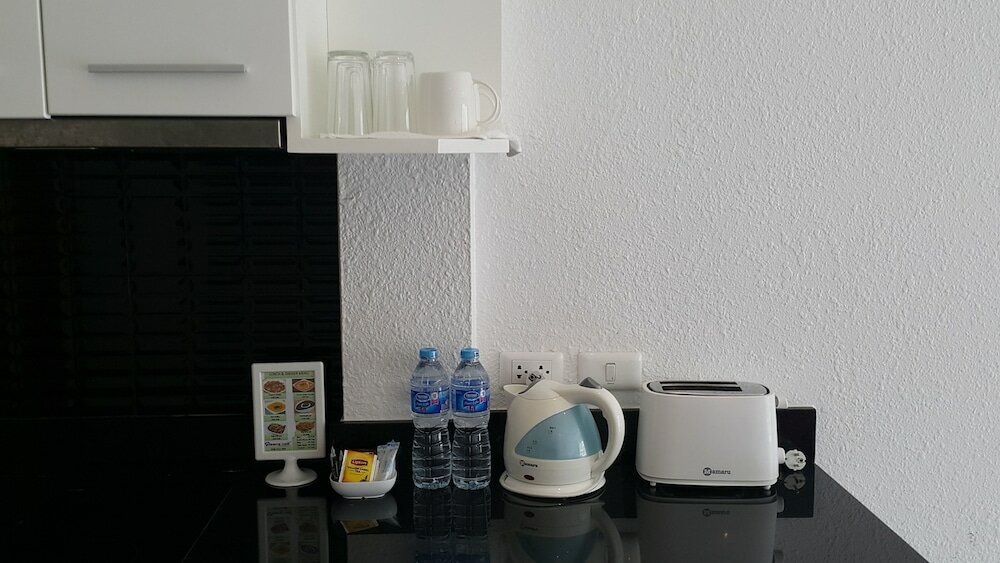 Фото Vtsix Condo Rentals at View Talay 6 Pattaya