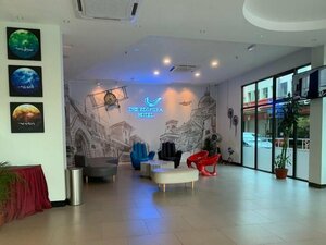 Гостиница The Elopura Hotel