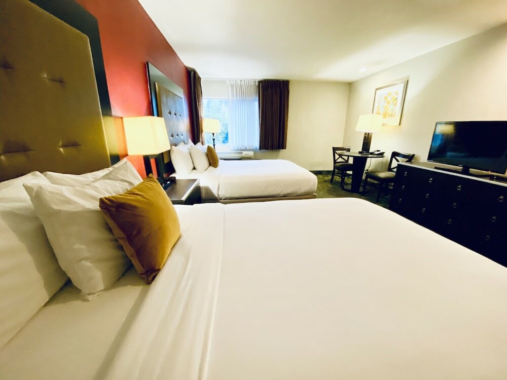 Фото The Maverick Hotel Eugene near University