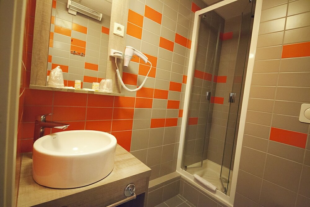 Фото The Originals City, Hôtel Clermont-Ferrand Sud Aubière