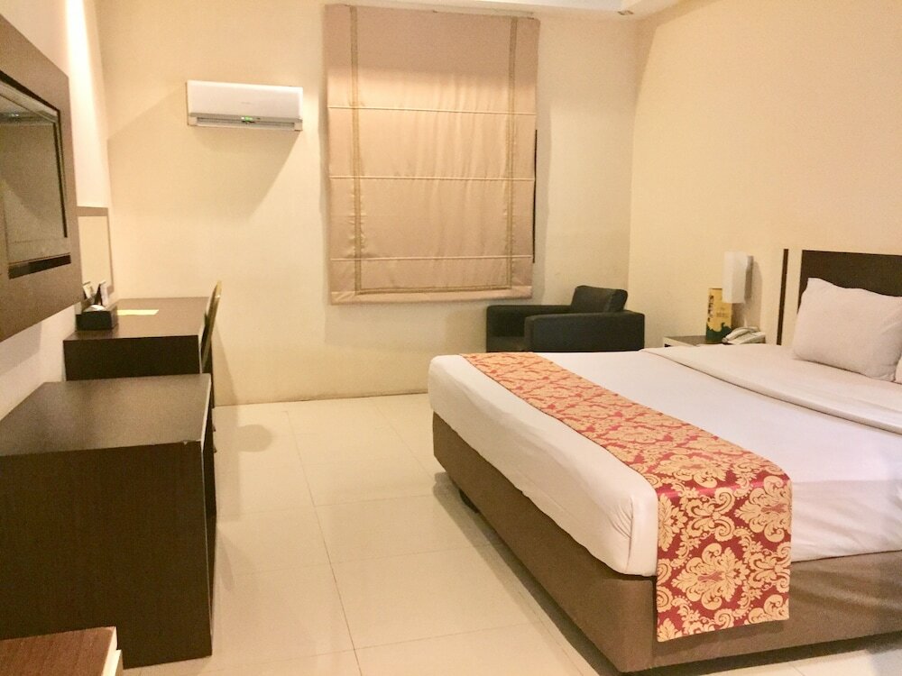 Фото Wiltop Hotel