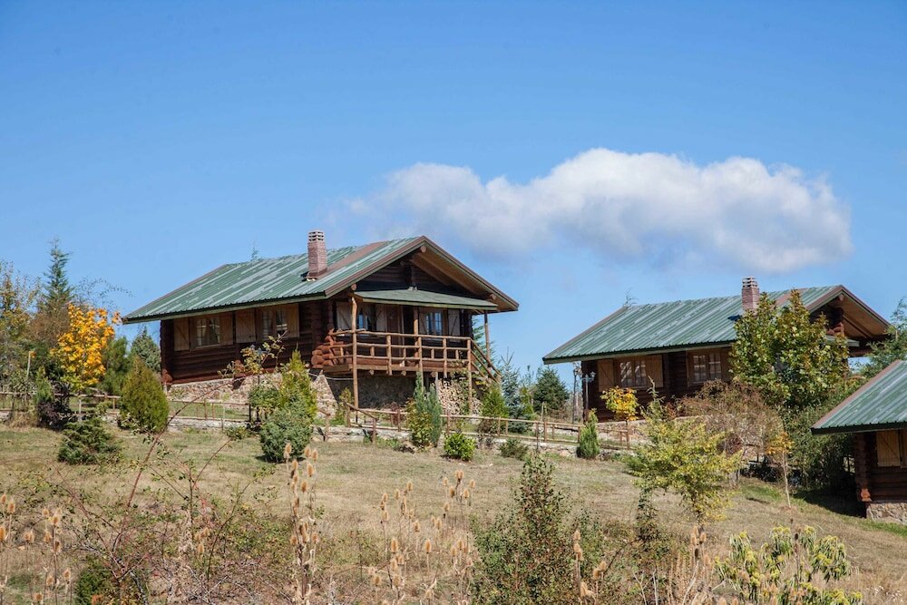 Фото Sfendamos Wood Village