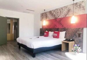 Гостиница Ibis Lanzhou Customs House Hotel