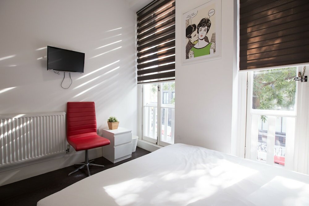 Фото Charlotte Street Apartments by Allô Housing