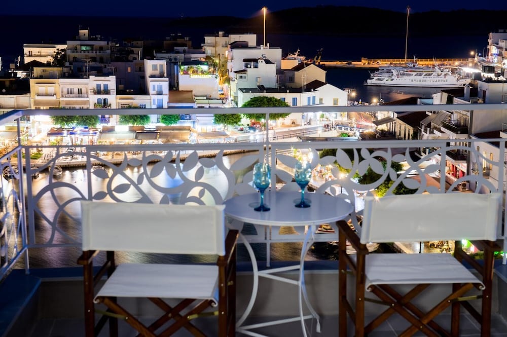 Фото Emerald Lake Studios