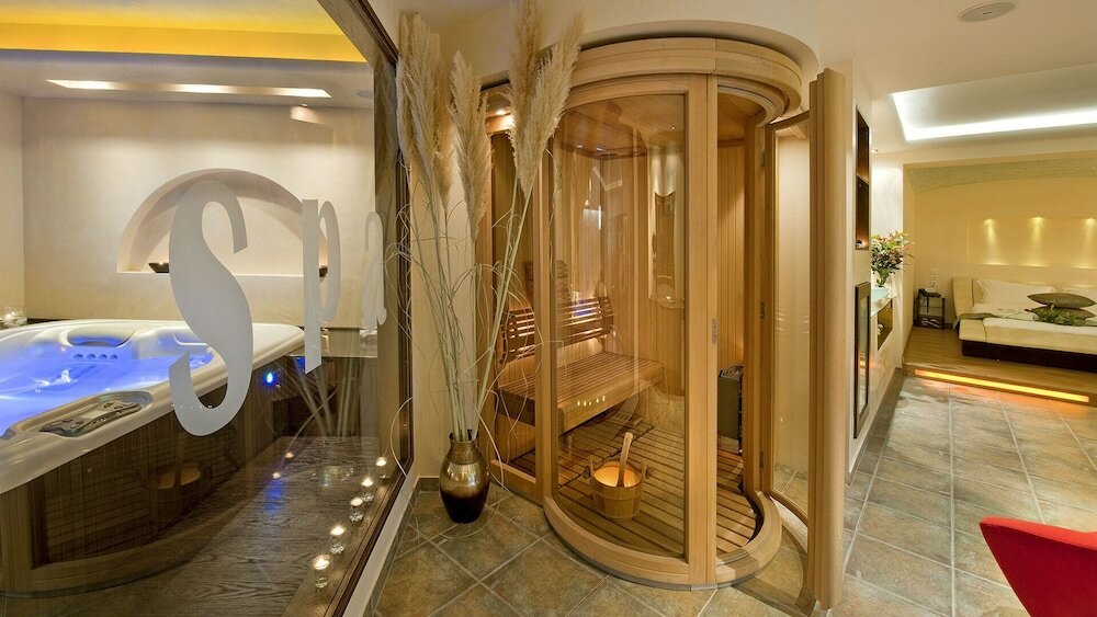 Фото Iakovakis Suites & SPA