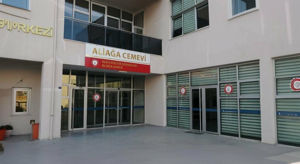Convenience store Alevi Cultural Association and Cem House, Aliaga, photo
