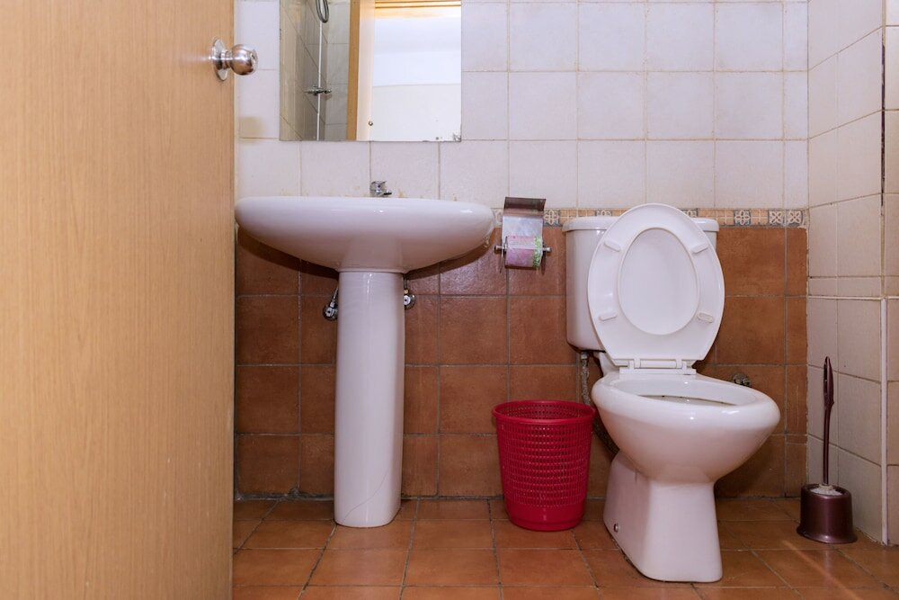 Фото Aponye Hotel