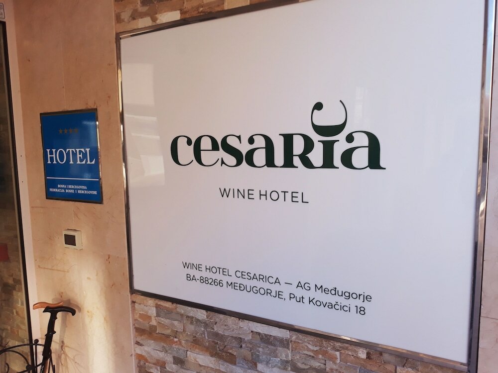 Фото Wine Hotel Cesarica