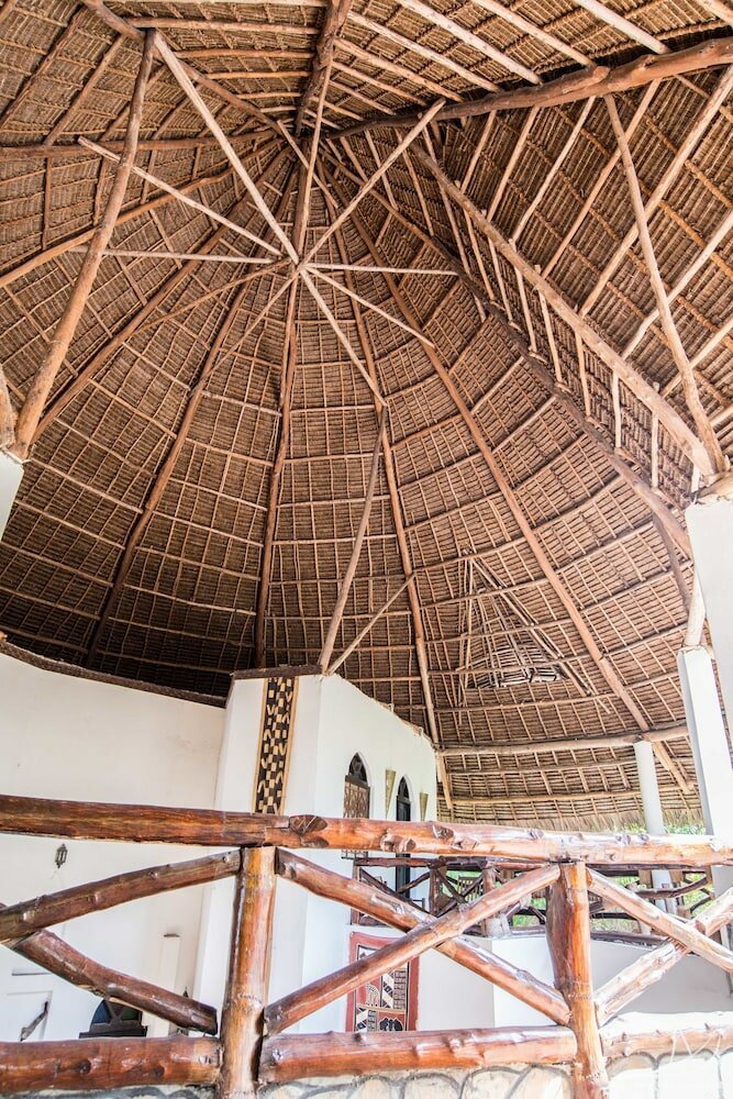 Фото Casa Umoja Guesthouse