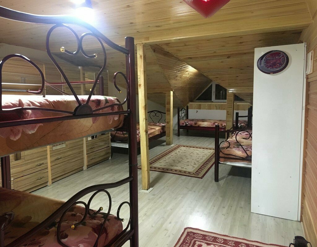 Dormitory Hira Nisa Kız Öğrenci Evi, Yenicaga, photo