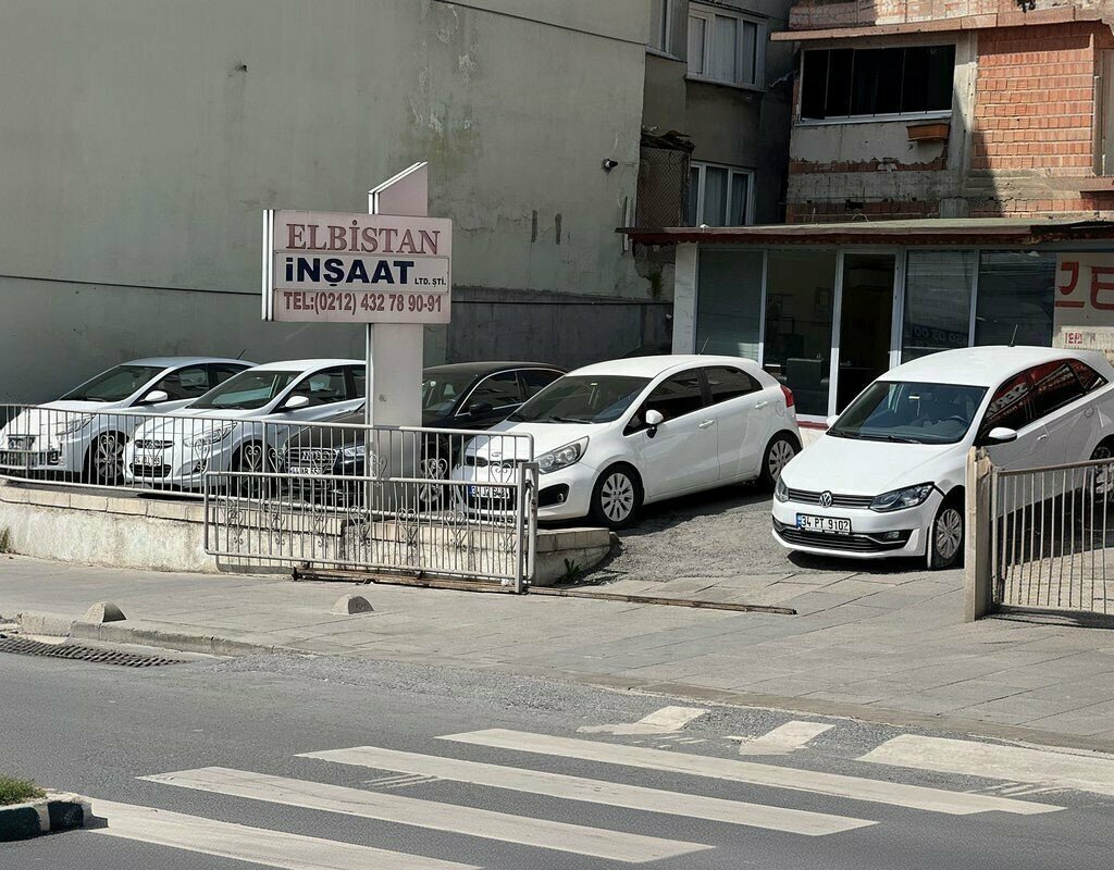 Car dealership Elbistan Automotive, Istanbul, photo
