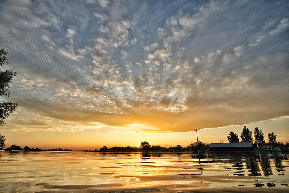 Фото Azimut Парк Отель Волга Астрахань