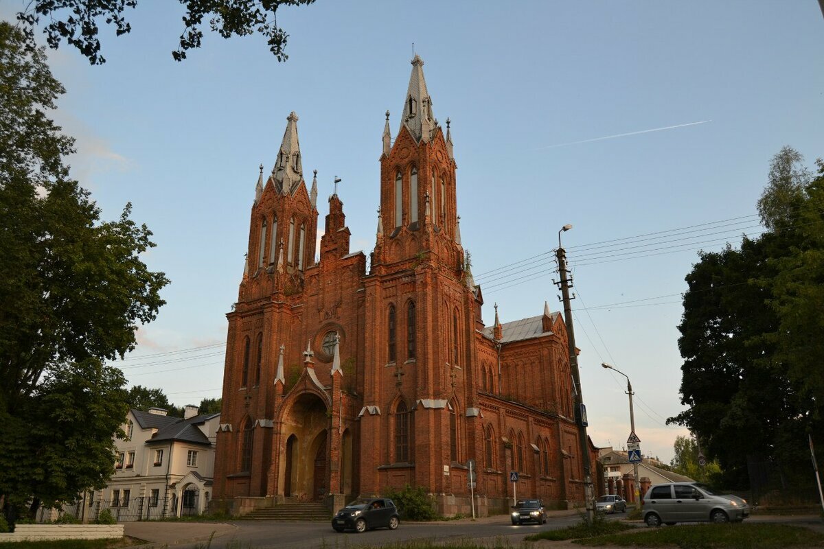 Фото Бульвар в центре города