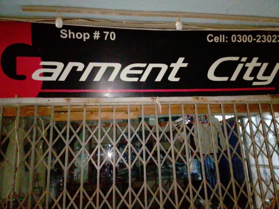 Clothing store Carment city, Karachi, photo