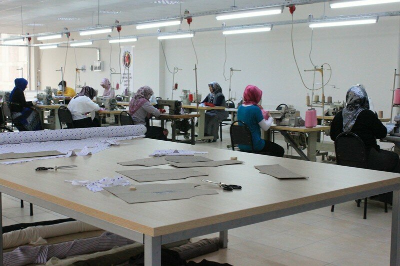 Shopping mall Esse Industry Textile Machine Spare Parts, Mineral Oils and Hardware Materials, Cerkezkoy, photo