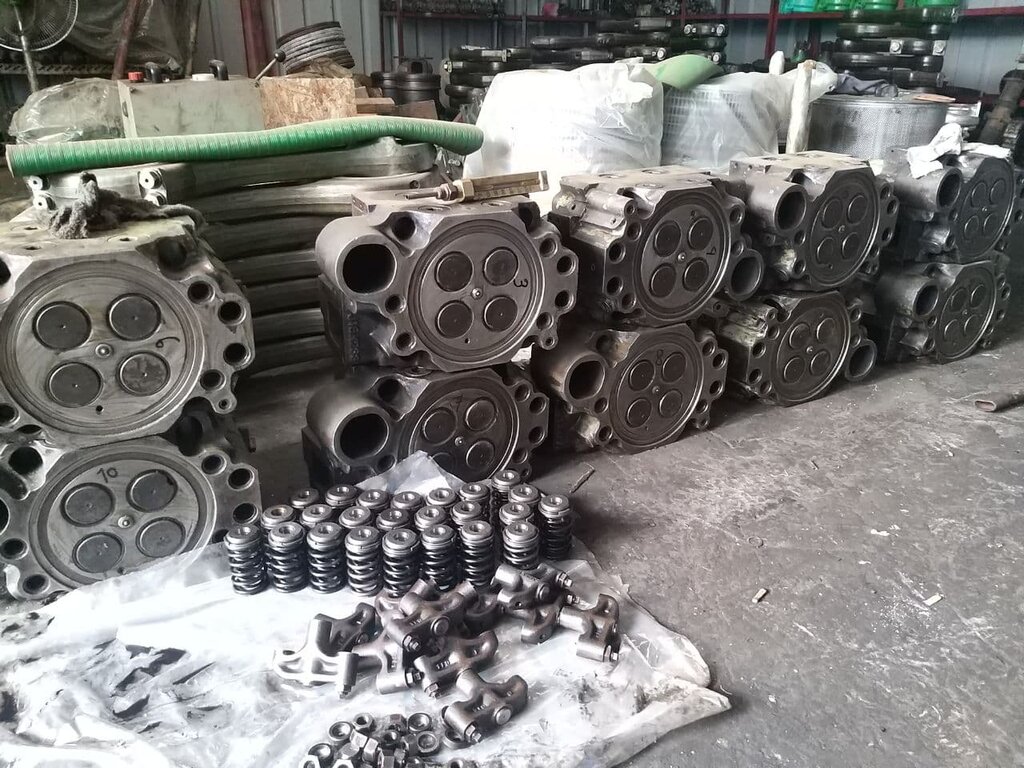 Engine repairs Gulf Diesel, Dubai, photo