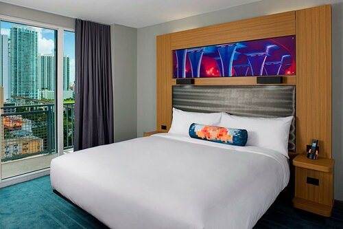 Гостиница Aloft Miami - Brickell в Майами