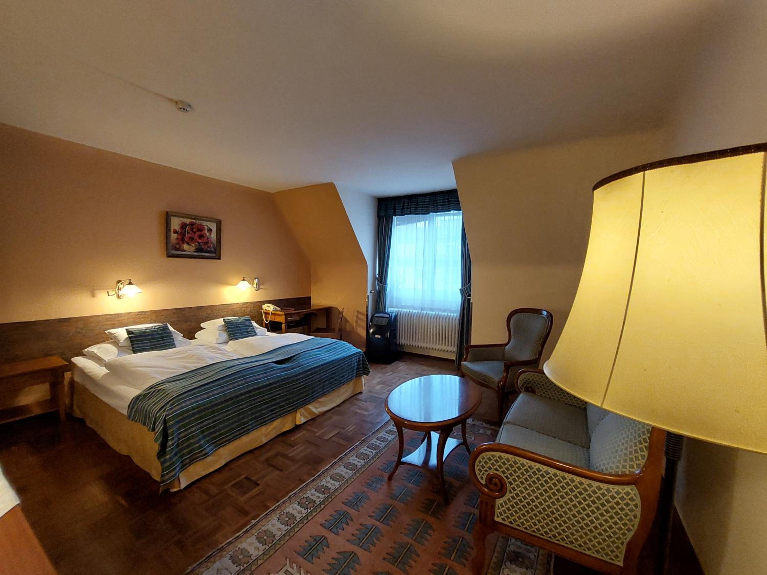 Фото Aparthotel Rothensteiner