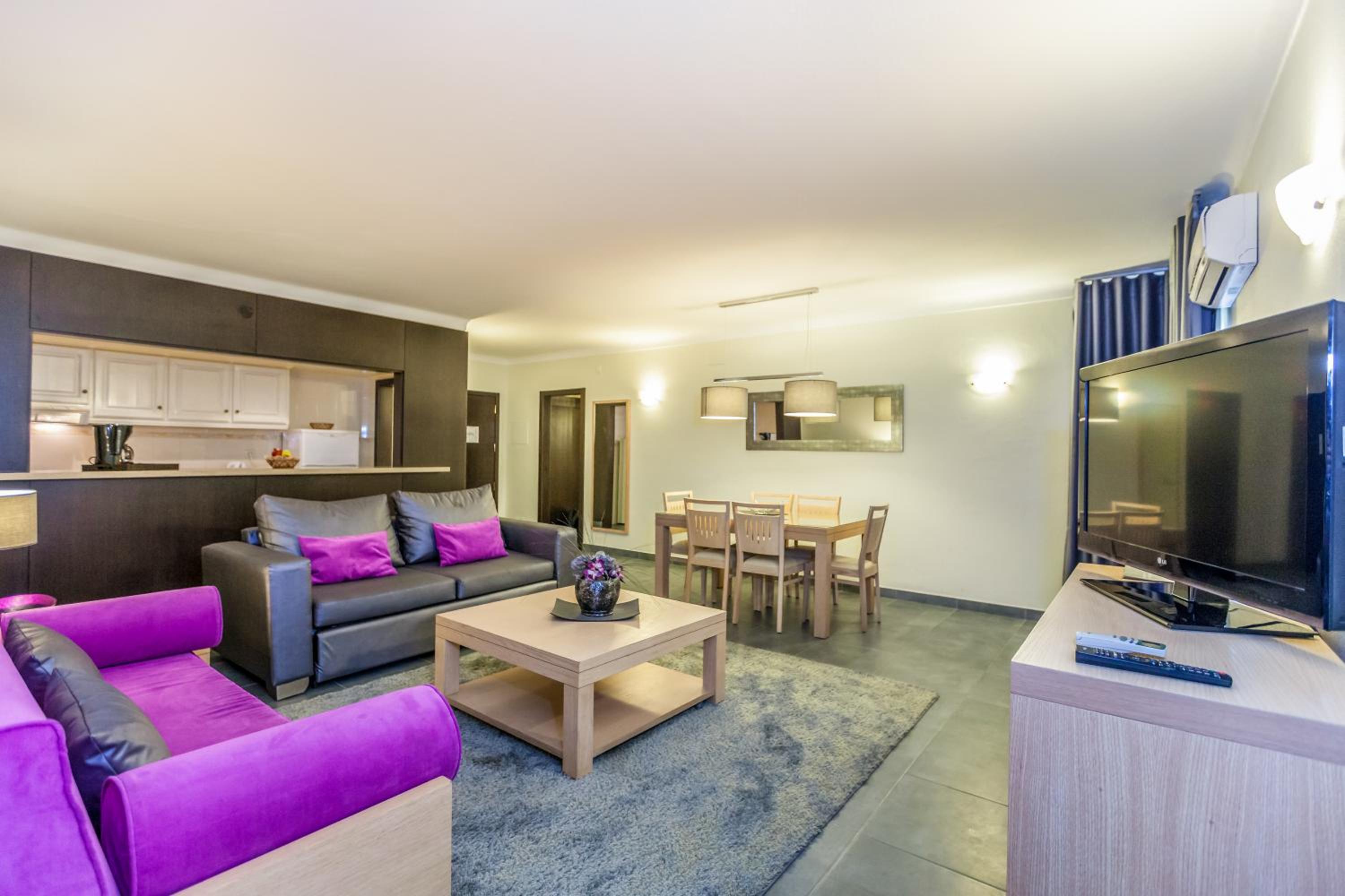 Фото Santa Eulalia Hotel & SPA