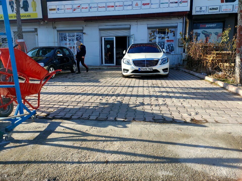 Clothing store Asil Hardware Construction Materials Machine Industry Trade and, Konya, photo