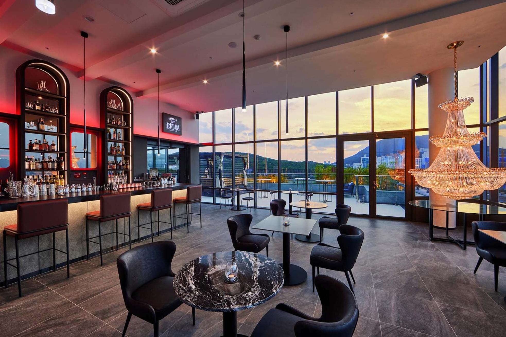 Фото Citadines Connect Hari Busan