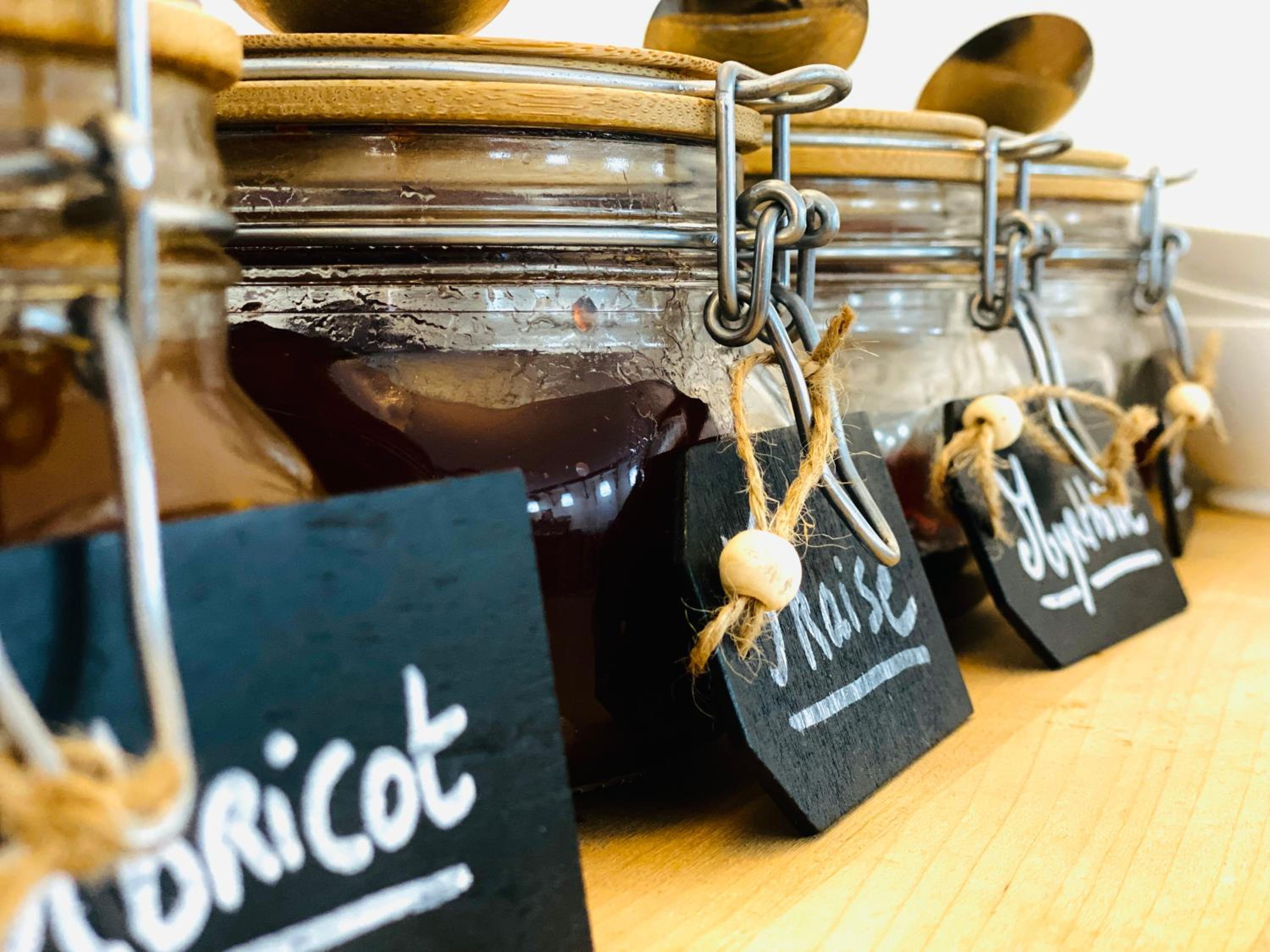 Фото Hotel Le Midi Clermont-Cournon