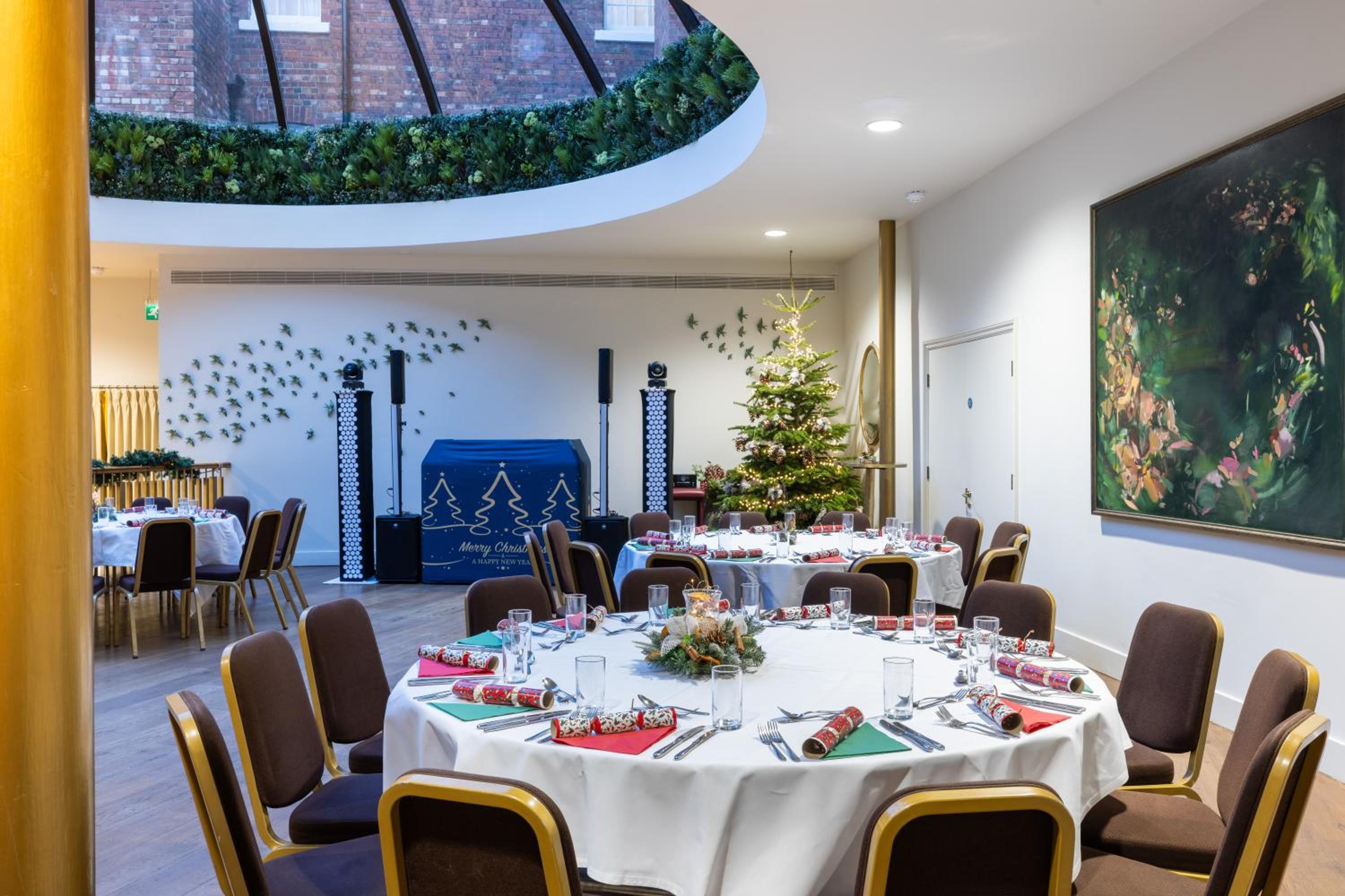 Фото White Hart Hotel