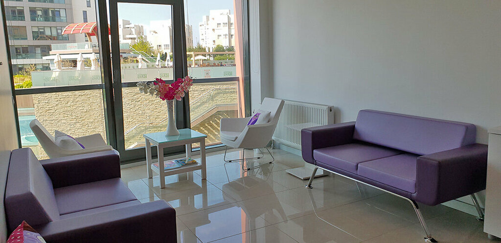 Private practice doctors Jülide Atukeren, Istanbul, photo