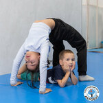 Acrobat (Tsentralniy City administrative district, Dubinka Microdistrict, Maykopskaya Street, 54), club deportivo, sección