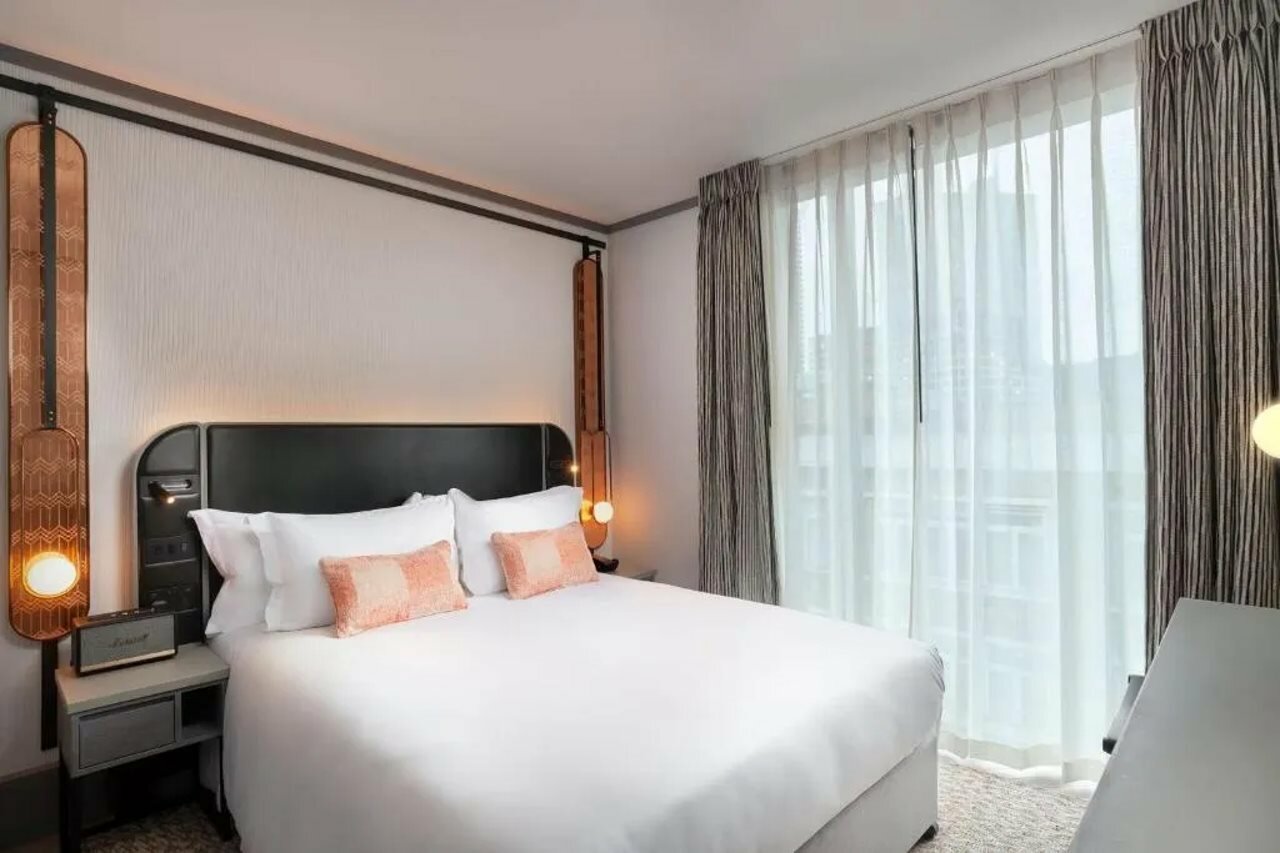 Фото Hart Shoreditch Hotel London, Curio Collection by Hilton