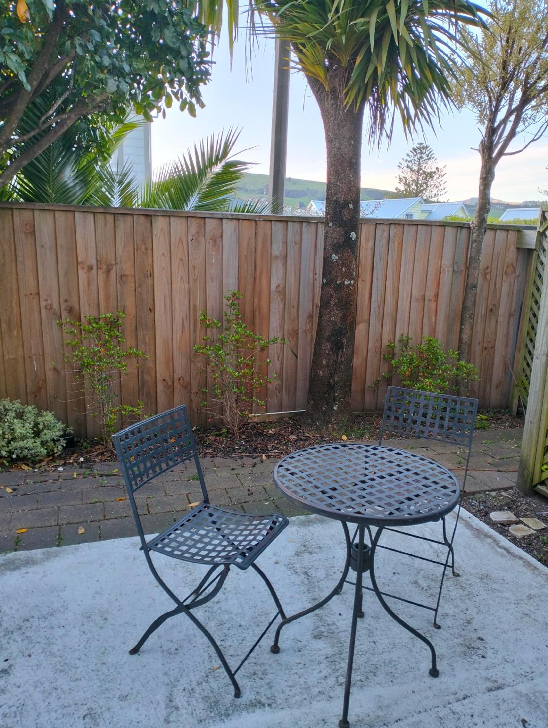 Фото Akaroa Village Inn