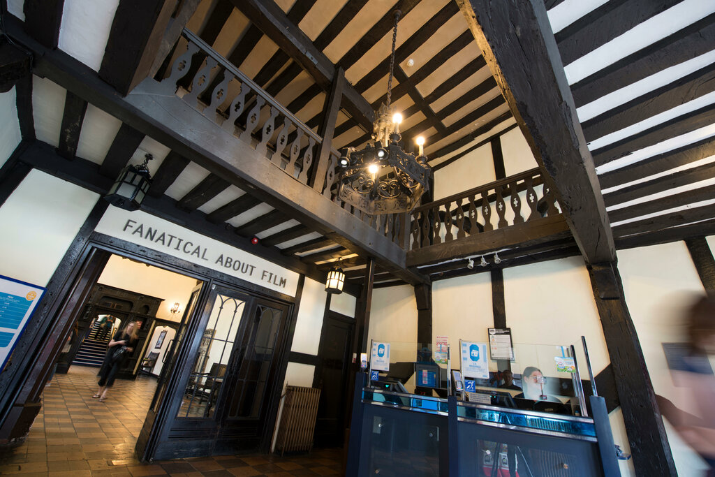 Coffee shop Odeon Salisbury, Salisbury, photo