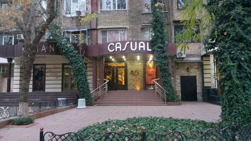 Kiyim-kechaklar do‘koni Casual, Toshkent, foto