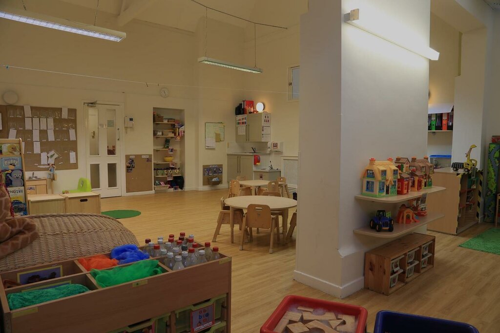 School Bright Horizons Tonbridge Day Nursery and Preschool, Kent County, photo