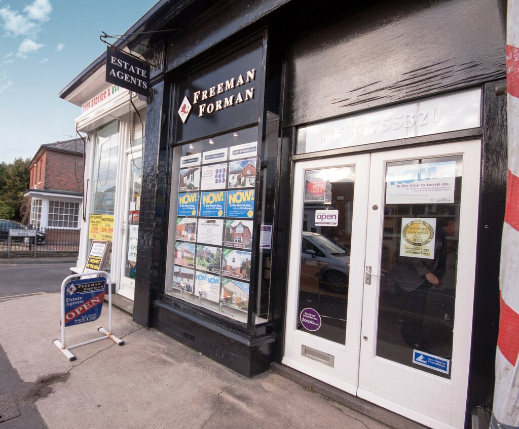 Land plots Freeman Forman Estate Agent Hawkhurst, Kent County, photo