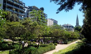 Jardin Nicole de Hauteclocque (Paris, 15e Arrondissement, Voie CV/15), park
