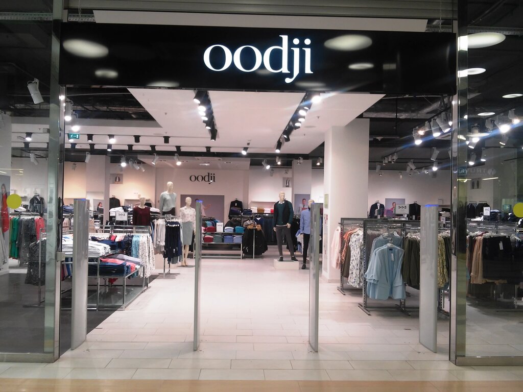 Clothing store oodji, Saint Petersburg, photo