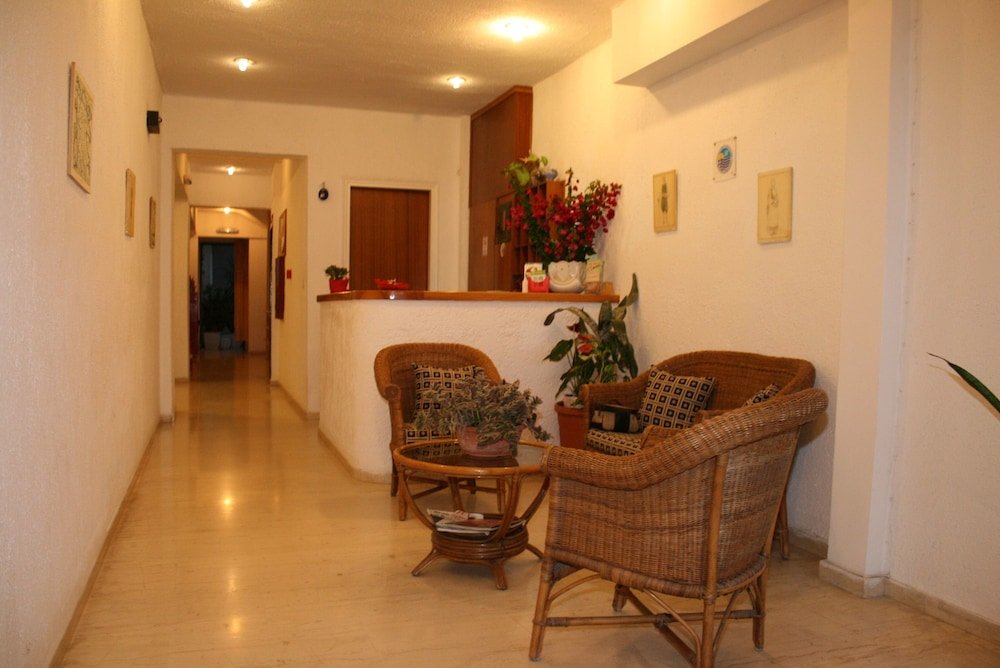 Фото Blue Bay Apartments