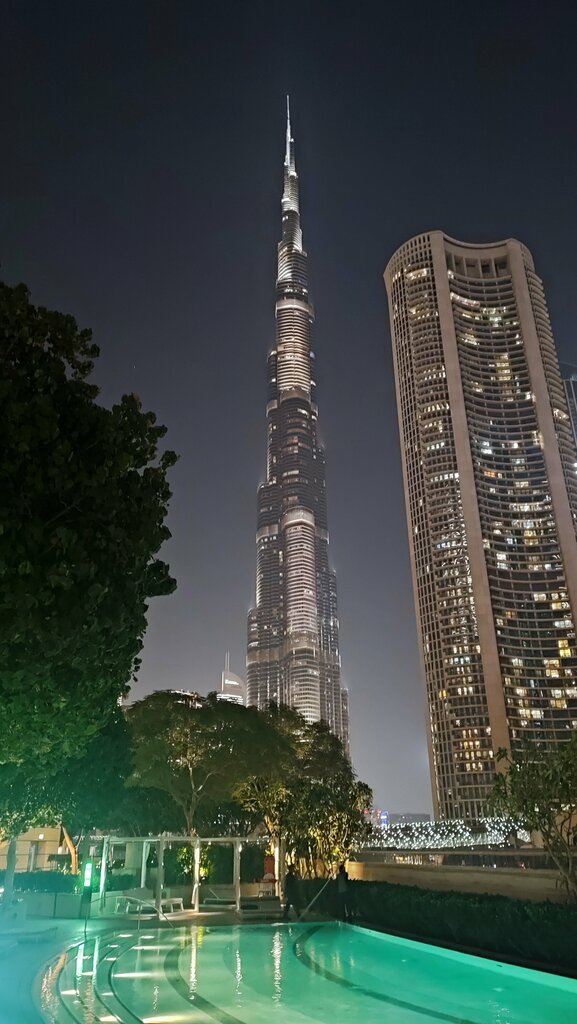 Bar, pub Pool Lounge at Address Sky View, Dubai, photo