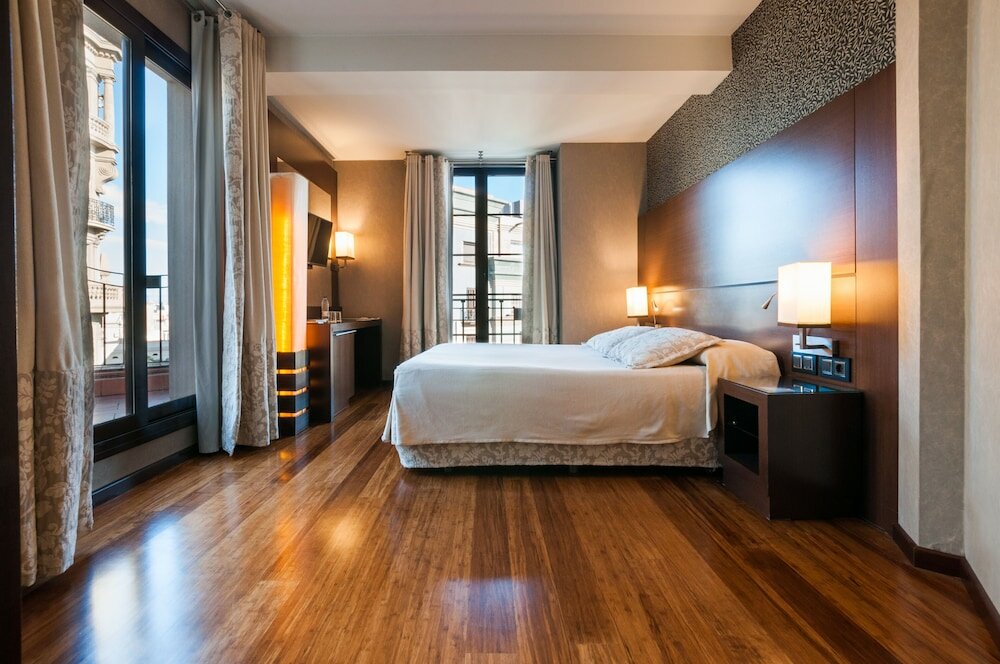 Фото Hotel Colonial Barcelona