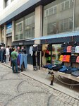 Mercan (İstanbul, Fatih, Mercan Mah., Mühürdar Eminpaşa Sok., 5) ، متجر الجينز