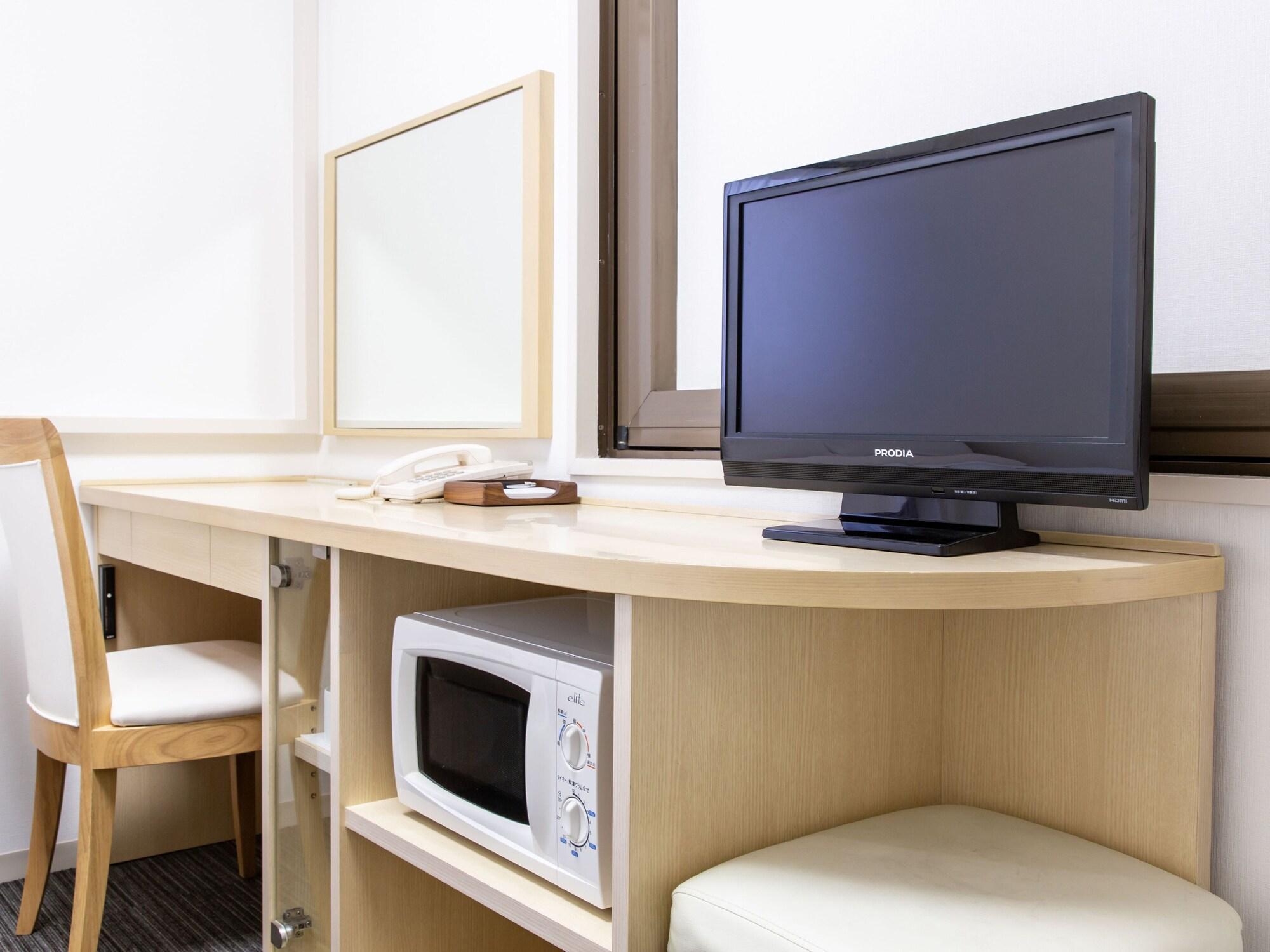 Фото Hotel MyStays Higashi Ikebukuro