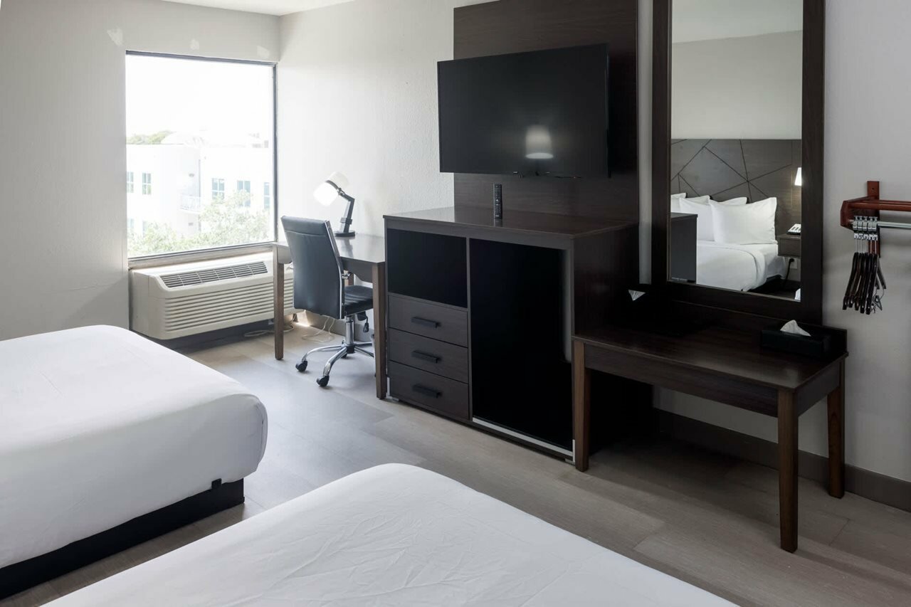 Фото Onyx Hotel Miami Airport